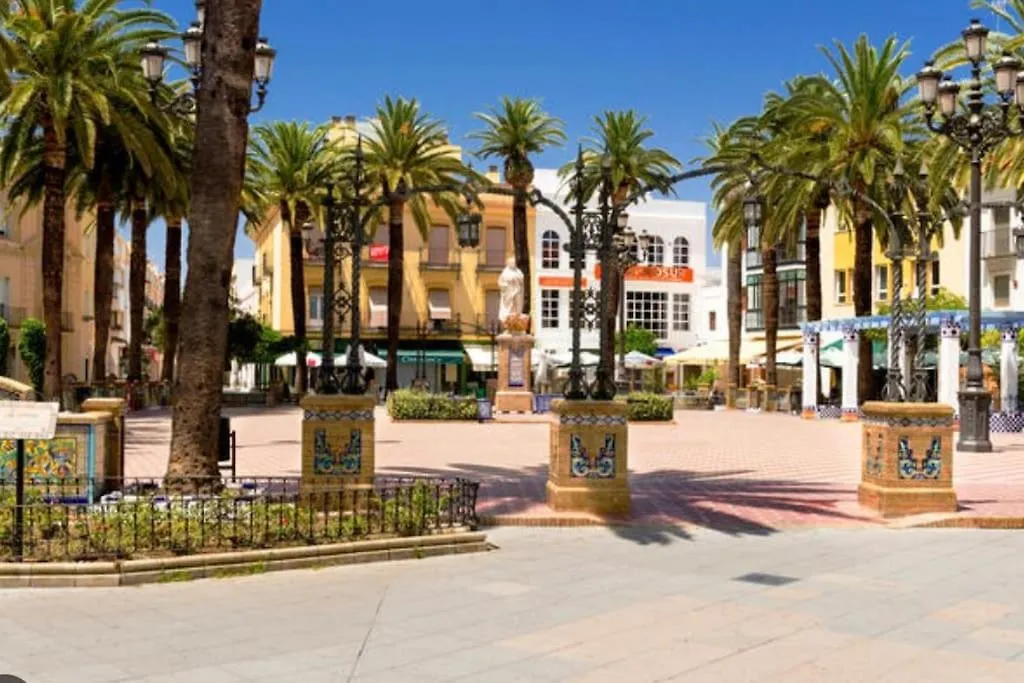 Apartamento Centro De Ayamonte. Junto Al Rio Guadiana Y Nuevo Puerto Deportivo.